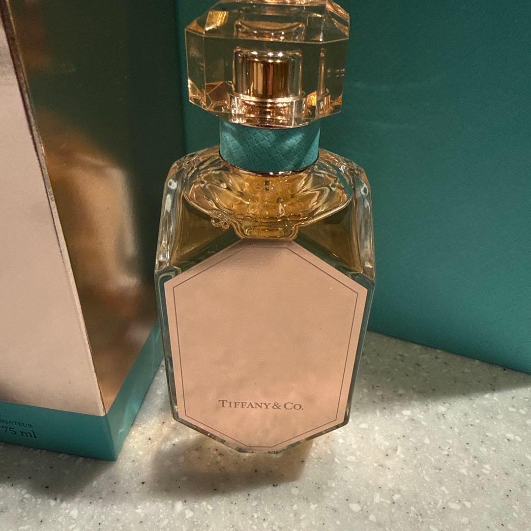 TIFFANY ROSE ローズゴールドオードパルファム