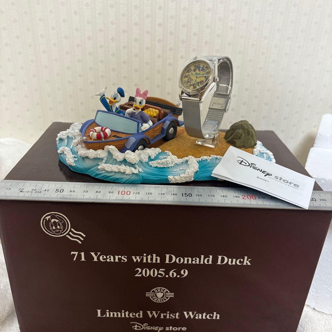 ディズニー　ミッキー ドナルドダック　腕時計　置物 陶器 限定 ステンレス