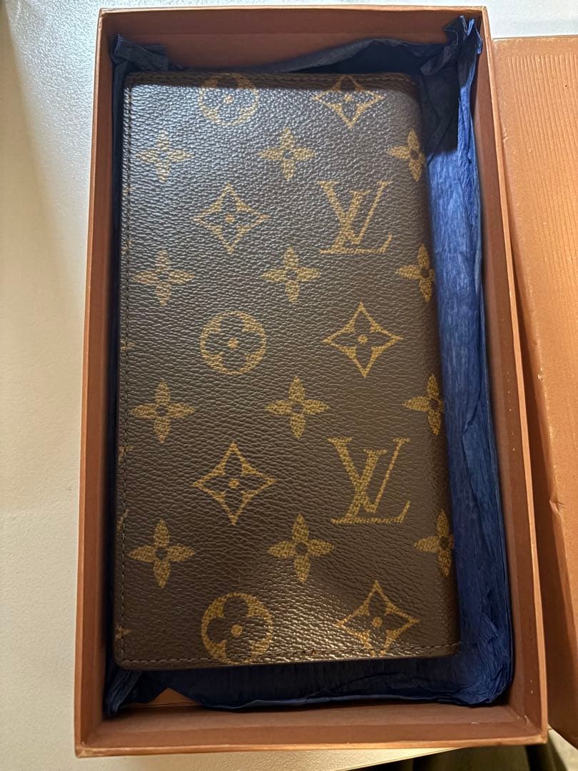 美品 Louis Vuitton ルイヴィトン モノグラム 二つ折長財布