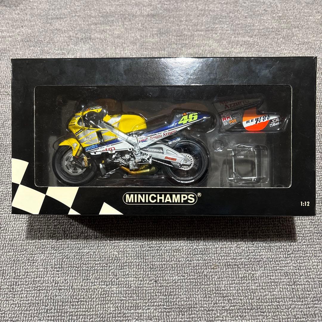 MINICHAMPS 1/12 ナストロアズーロ NSR500 2001