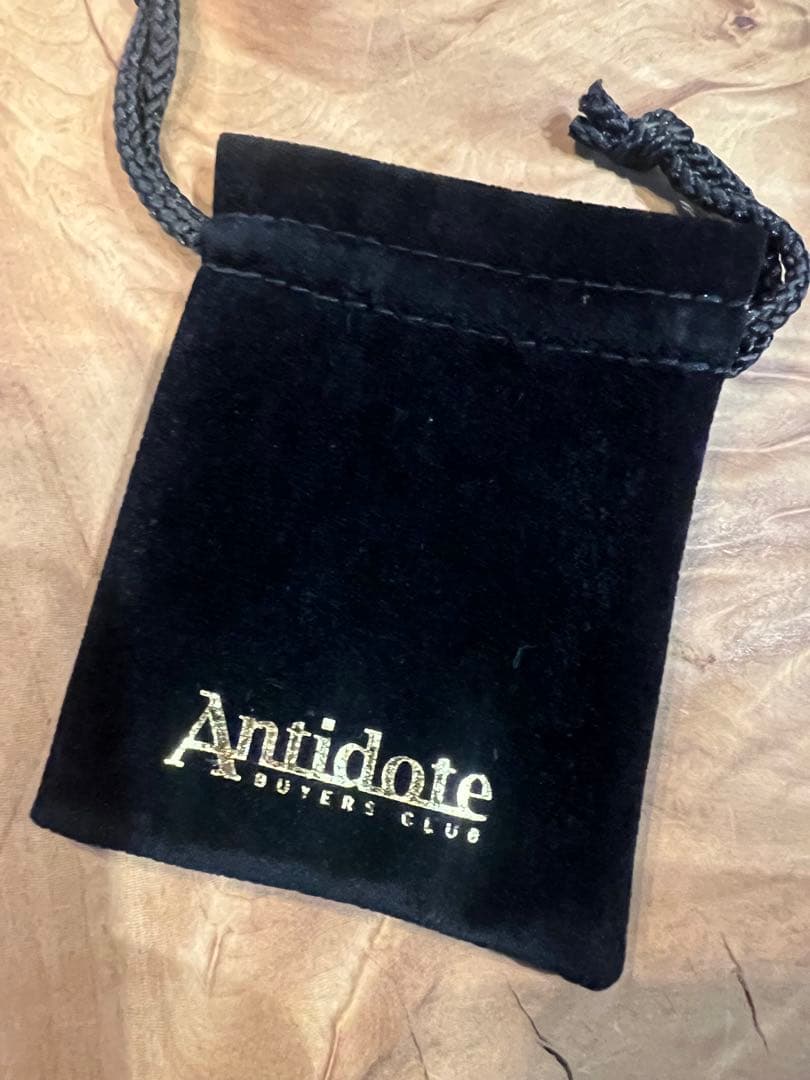 アカマル様専用ANTIDOTE BUYERS CLUB Cross - メルカリ