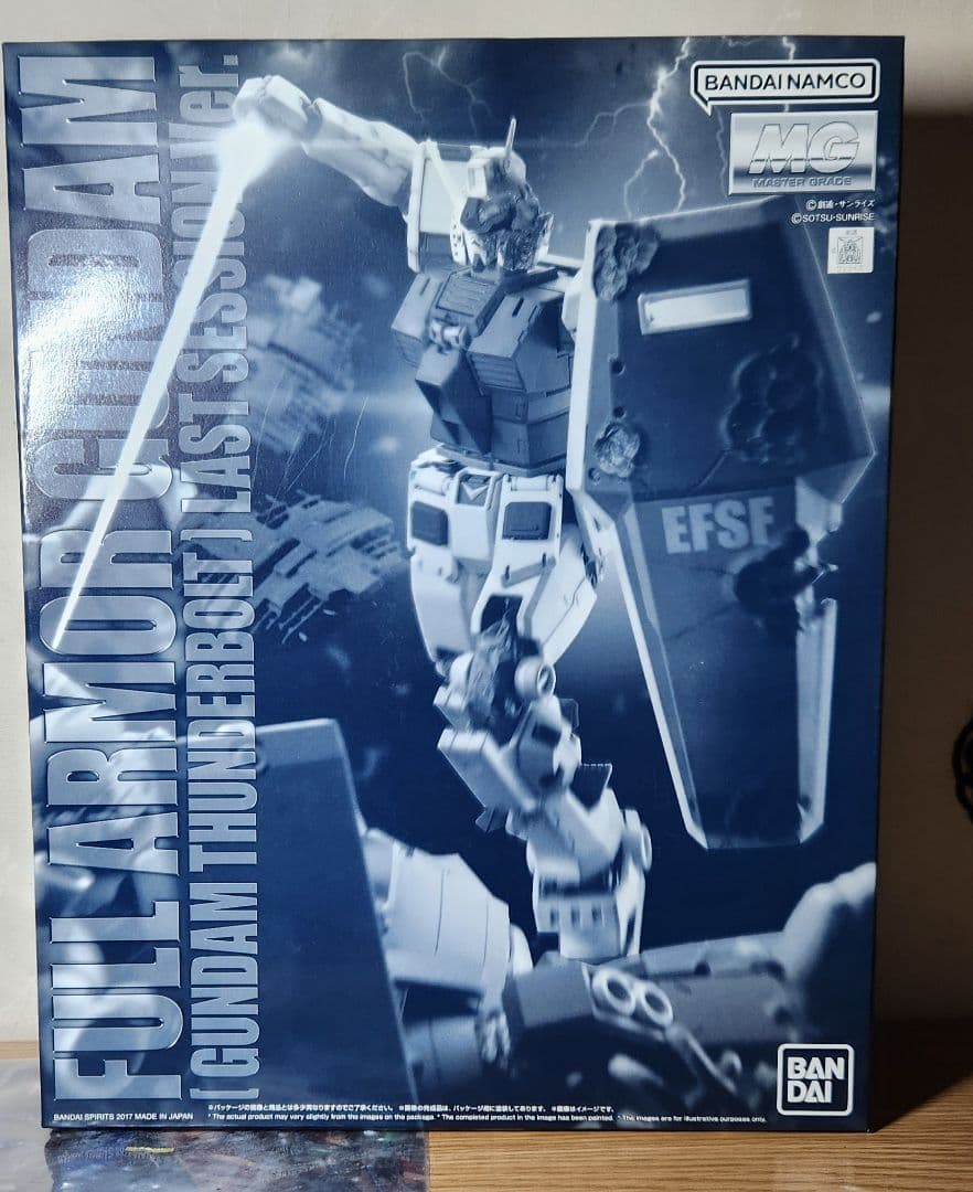 ＭＧ 1/100 フルアーマー・ガンダム　ラストセッションVer . MG 1/100 フルアーマー・ガンダム（GUNDAM THUNDERBOLT版） ラスト
