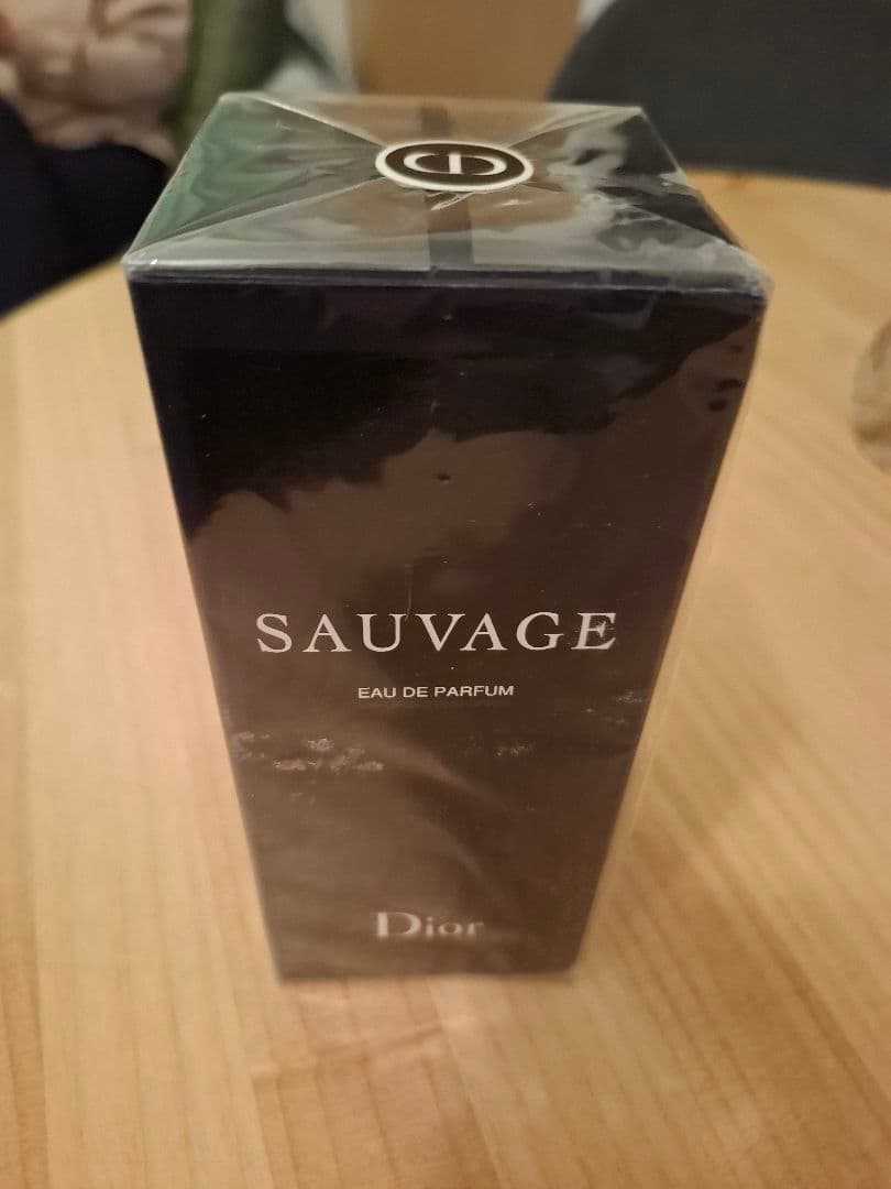 香水(男性用) Dior SAUVAGE Eau de Parfum 200ml