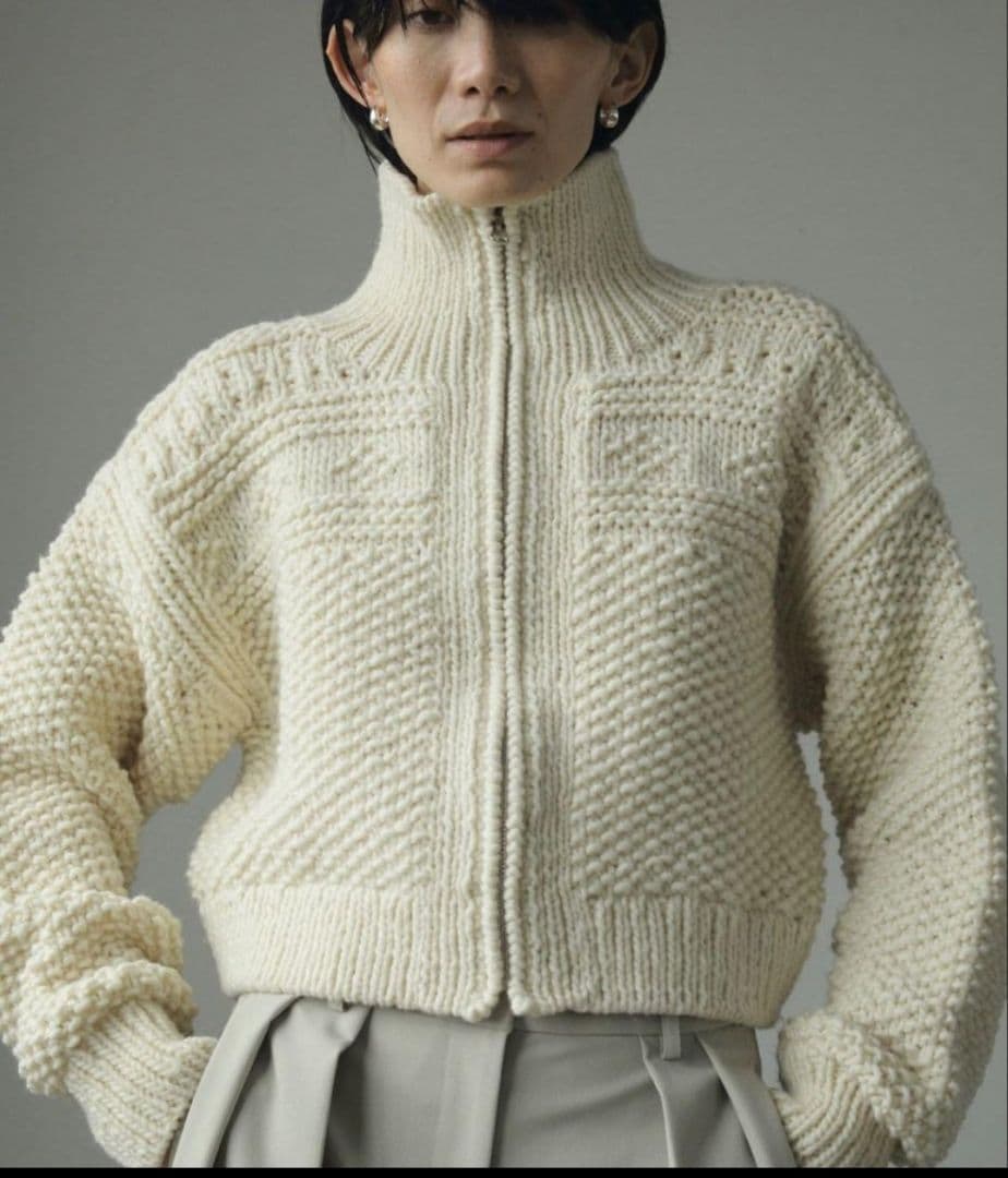 【1/25迄】anuke Wool Zip Knit