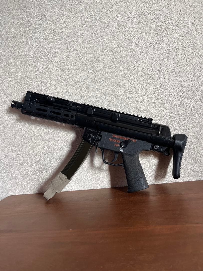 マルイ次世代電動ガン　MP5A5