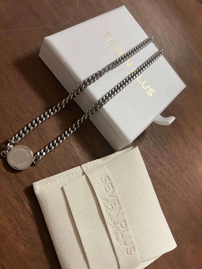 SEVEN PLUS シルバーネックレス