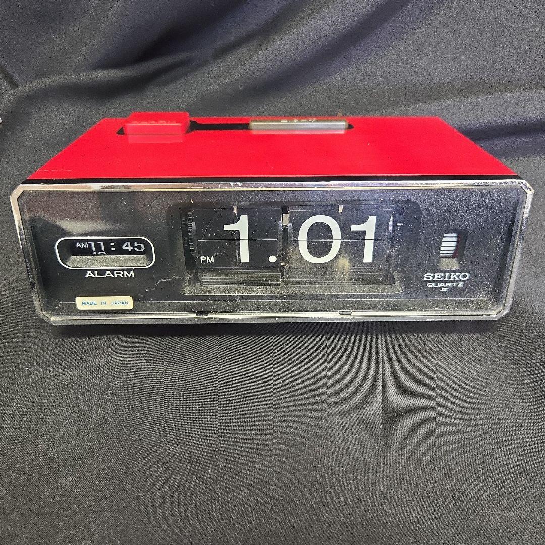 SEIKO パタパタ時計 QN401T昭和レトロ 70s　レッド SEIKO パタパタ時計デジタル置時計 レッド昭和レトロ - メルカリ