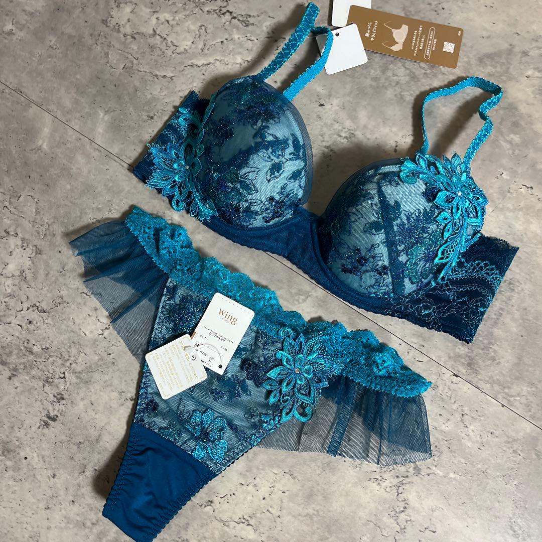 新品 ワコール ウイングレシアージュ ブラジャーショーツセット C75