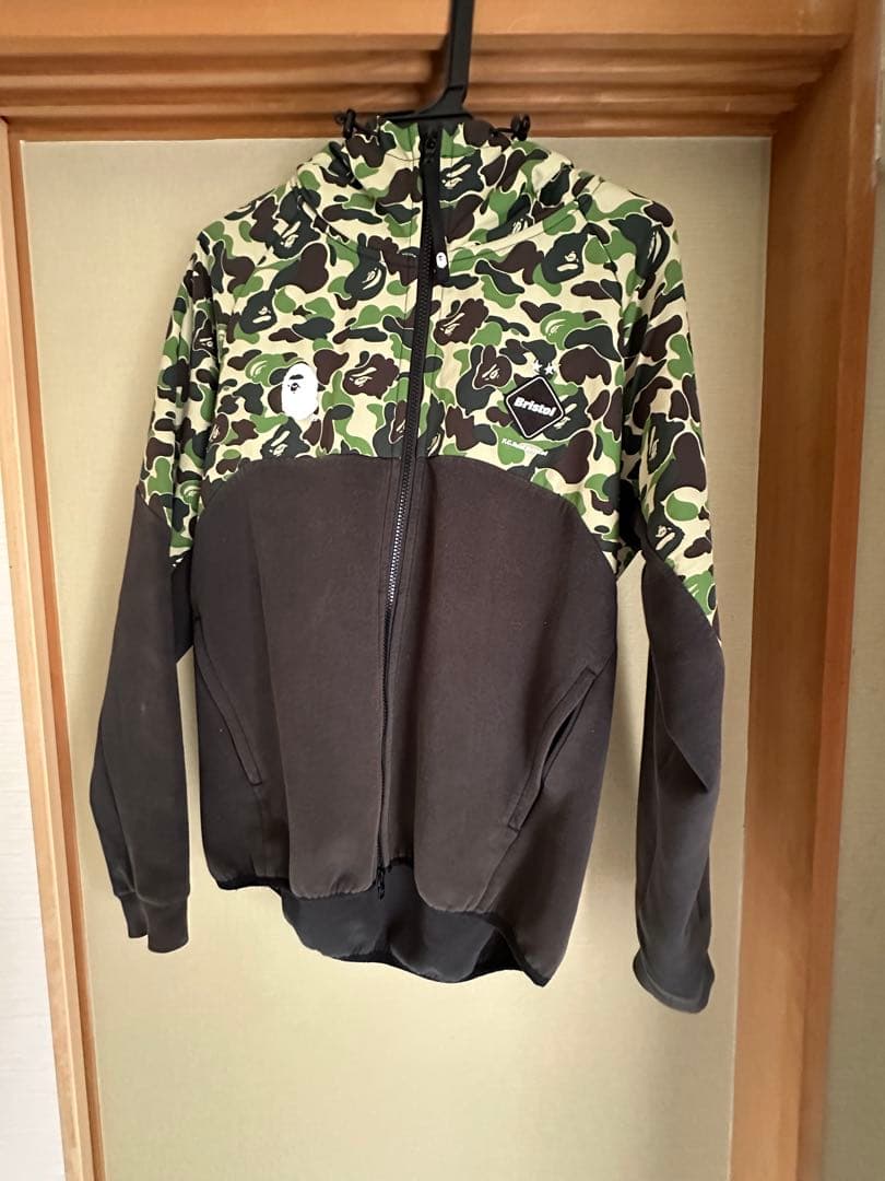 s*8様 fcrb✖️bape 迷彩柄フルジップパーカー