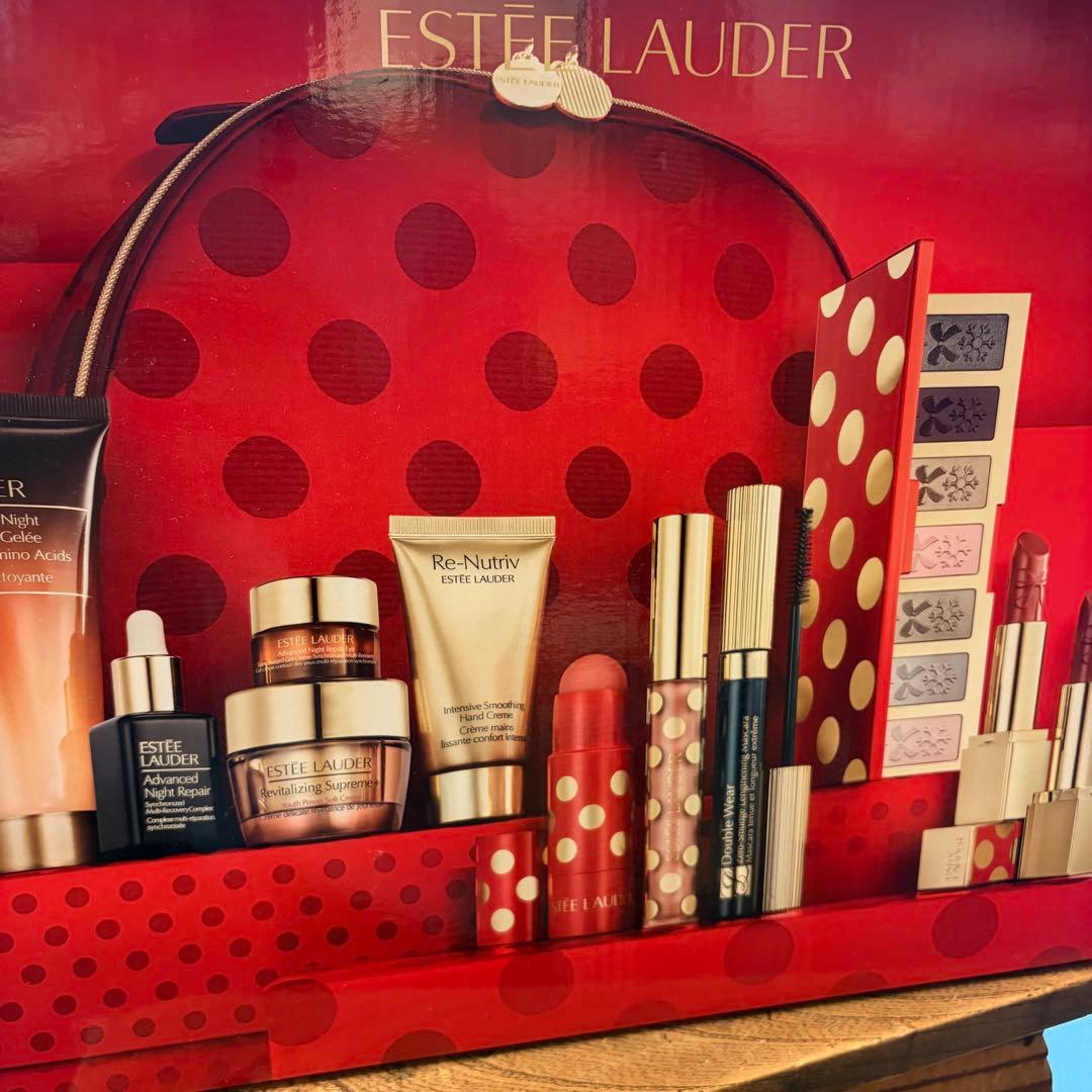 ESTEE LAUDER スキンケア・メイクアップセット