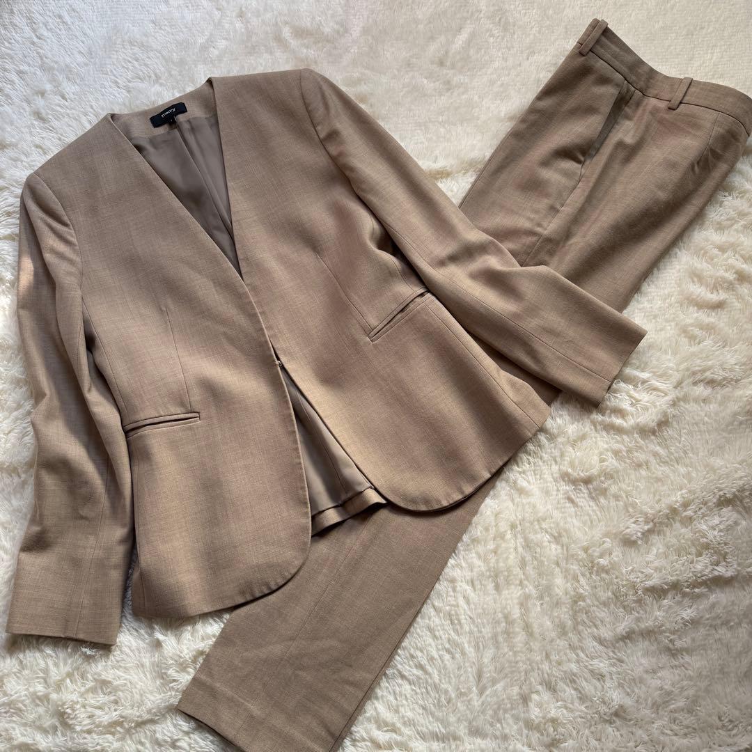 セオリー ノーカラージャケット パンツスーツ セットアップ ベージュ フロリア Flolia 洗える スーツ セットアップ パンツスーツ ノーカラー