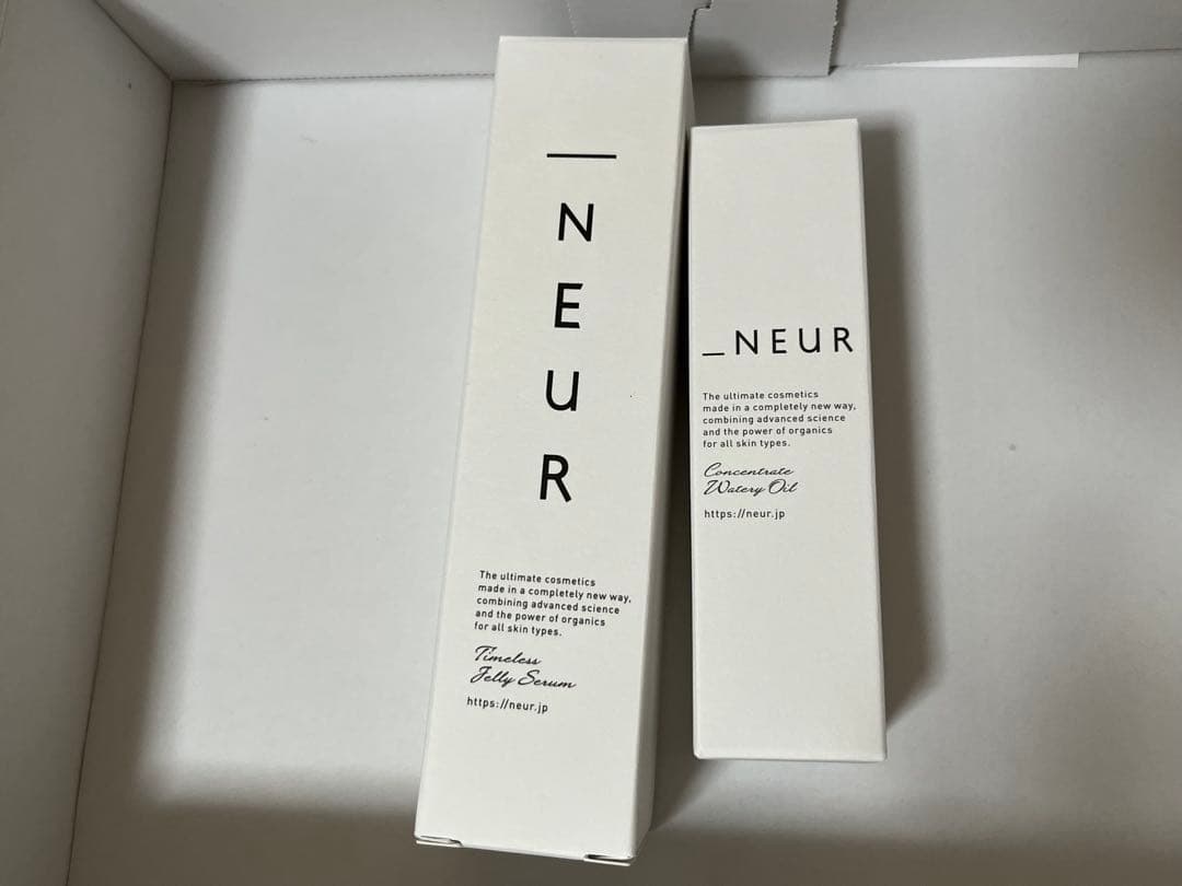 NEUR タイムレスジェリーセラム、コンセントレートウォータリーオイル