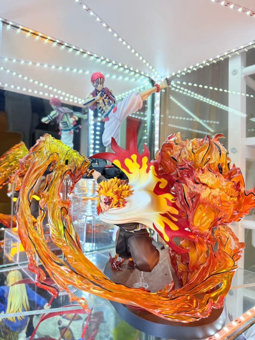 【開封品】煉獄杏寿郎 フィギュア炎の呼吸伍丿型「炎虎」/上弦の参猗窩座2体セット 鬼滅の刃：炎の呼吸 伍ノ型 炎虎！ 煉獄さんのフィギュアがジャン