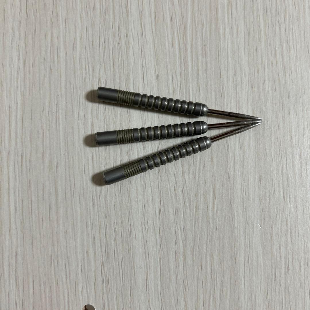 ダーツ Adrian Lewis gen2 23g mqdefault.jpg