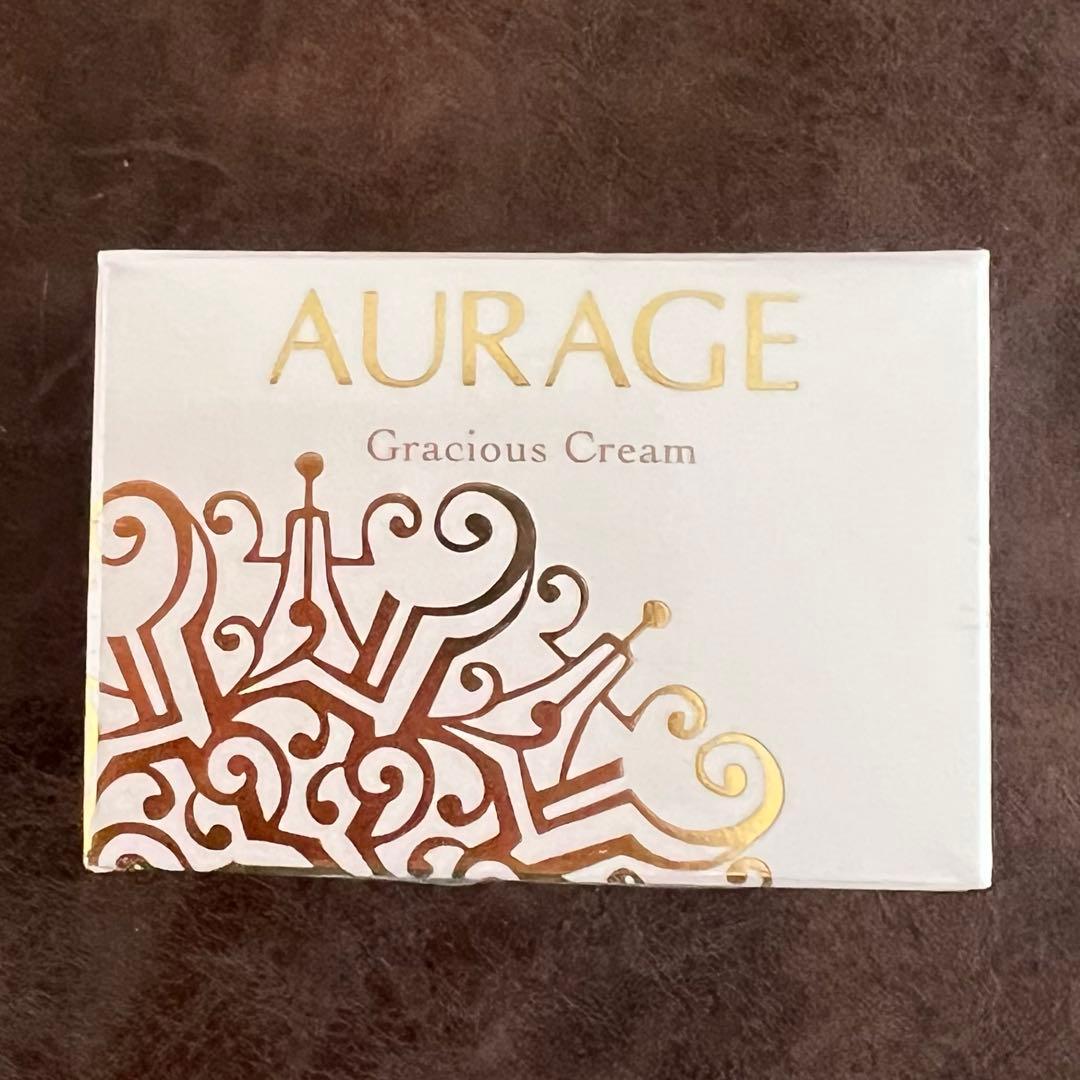 ナチュラリープラス　グレシャスクリーム