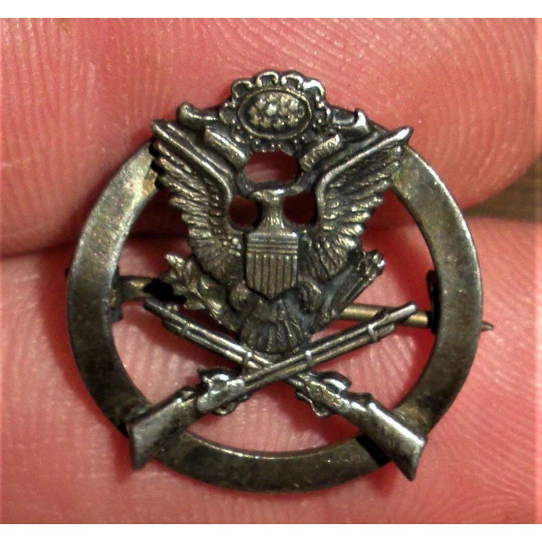 ビンテージ1940’sUSAイーグルクロスライフルズシルバーピンRRL ARMY Amazon.com: PARRIS CLASSIC QUALITY TOYS EST. 1936 - Jesse James