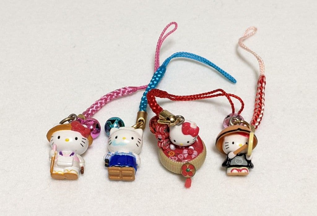 ご当地キティ4種☆ハローキティ ストラップ 限定品 根付 サンリオ