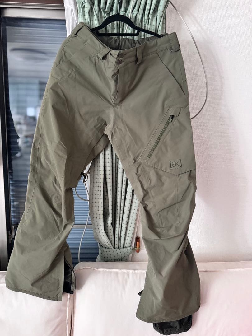 Burton [ak] スノーボードパンツ L + VOLCOM Jacket