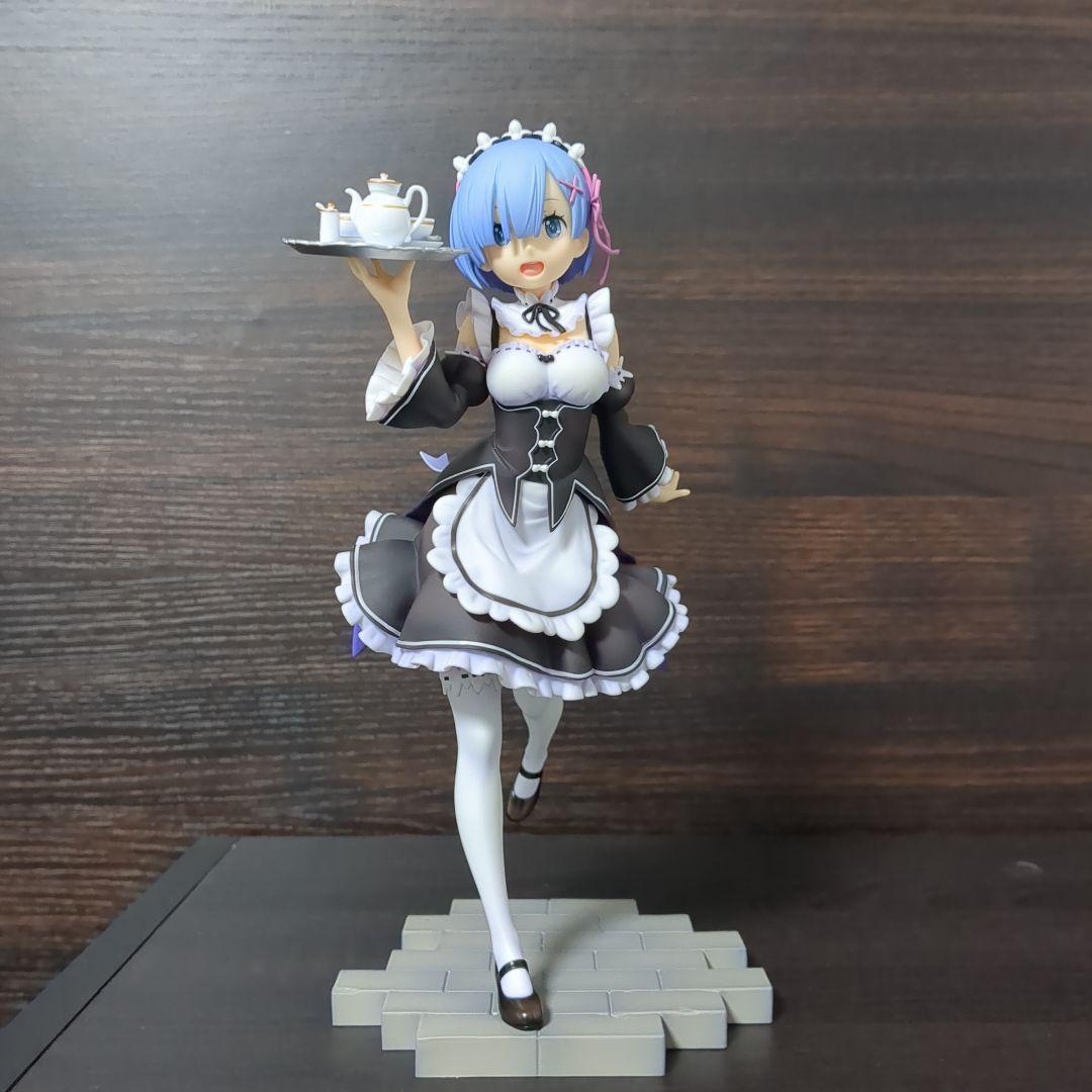 レム　フィギュア　グッドスマイルカンパニー