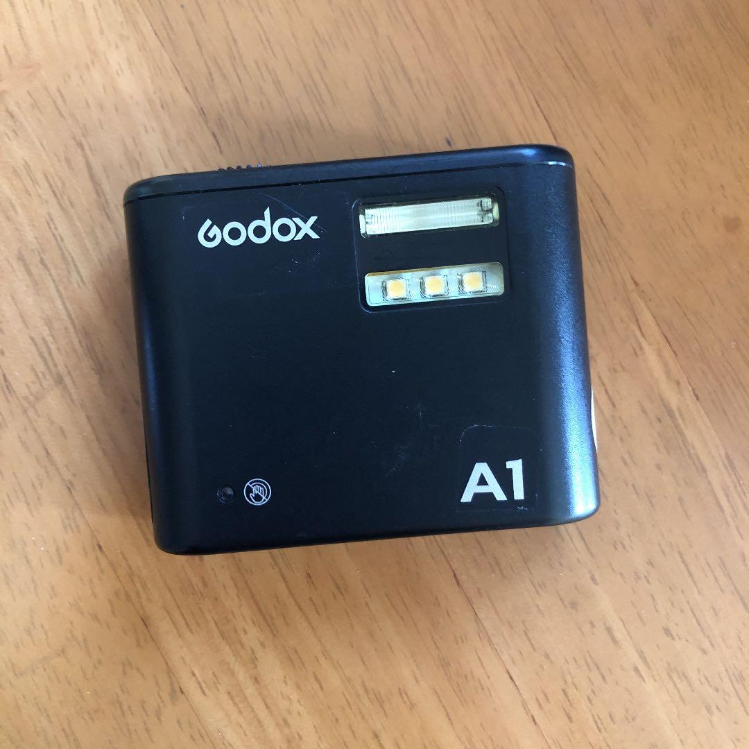 godox A1 小型フラッシュ　ディスコン　携帯app連動　カメラ同調 スマートフォンとワイヤレスで連動する「GODOX A1フラッシュ」が発売