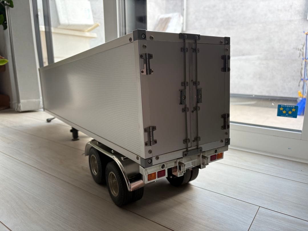 タミヤ 1/14RC パネルバン セミトレーラー現状渡し