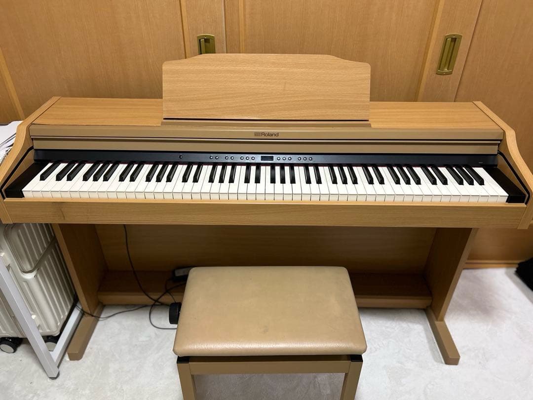 2月1日限定で28000円にお値下げ☆Roland電子ピアノ RP-501R