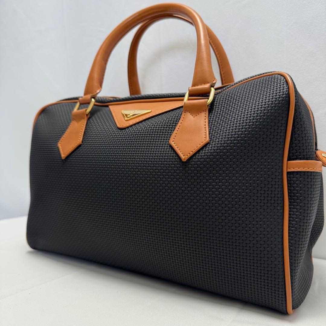 ✨極美品✨イヴサンローラン ミニボストン カサンドラロゴ ゴールド金具 レザー