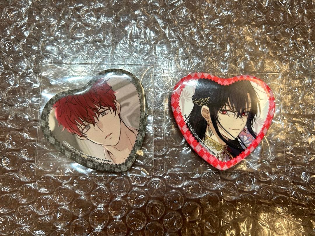 ある日、お姫様になってしまった件について 缶バッジ - メルカリ