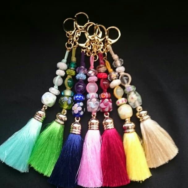 リマシュケのチャーム 蜻蛉玉 楽天市場】トンボ玉 チャームの通販