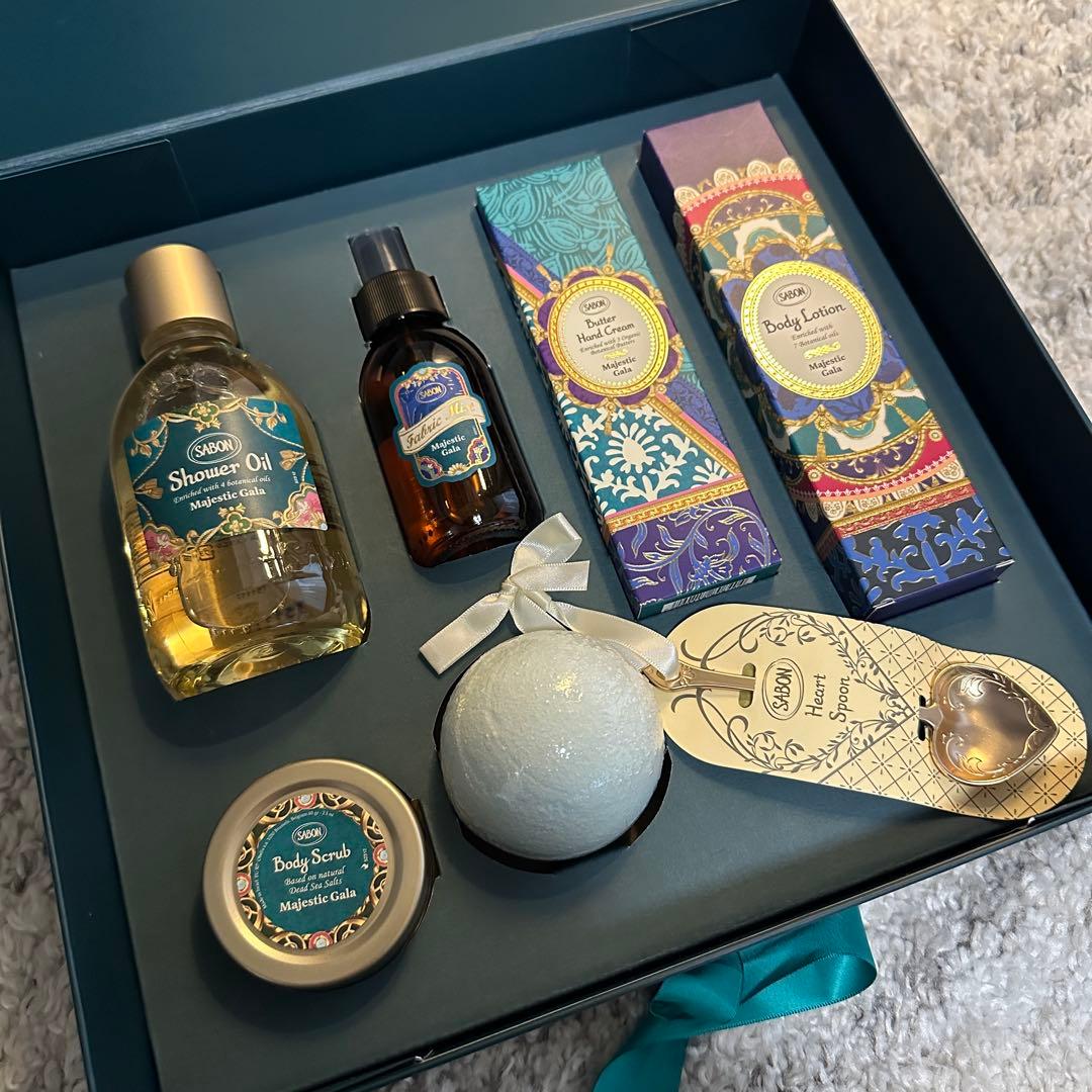 【新品未使用】SAVON ホリデーギフト マジェスティック・ガラ