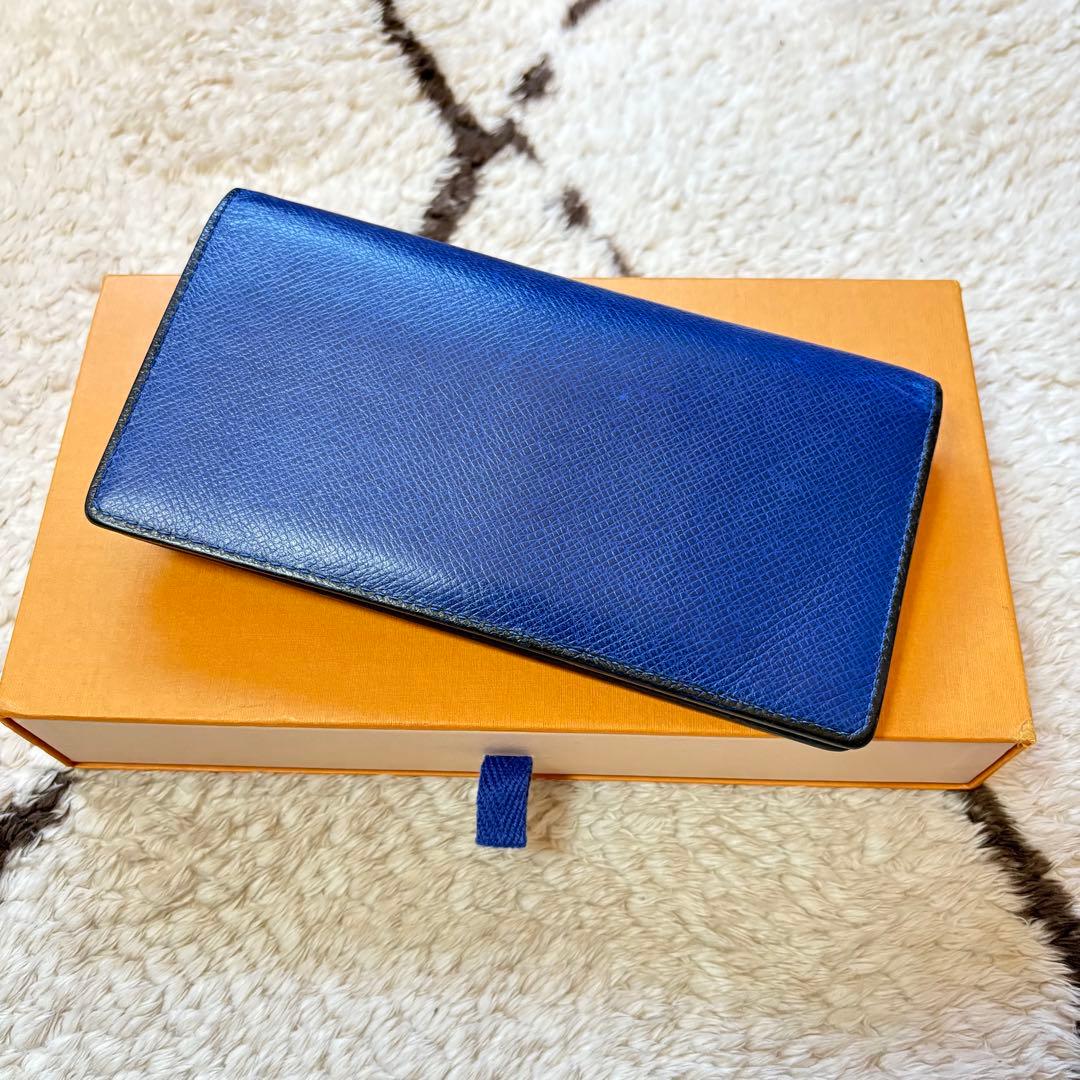 ルイヴィトン エピ 長財布 ブルー 箱付 美品 ユニセックス 軽量