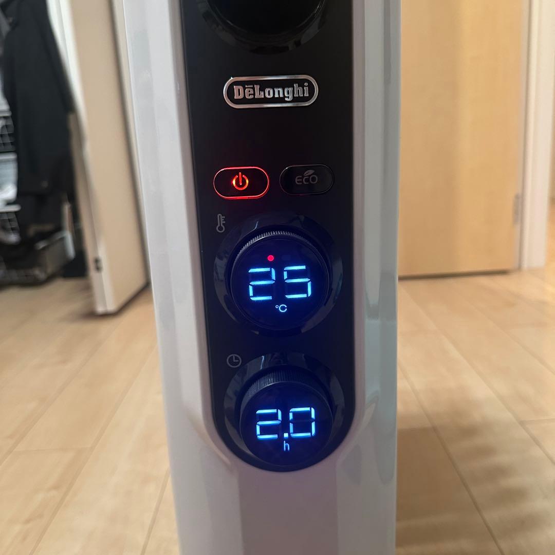 DELONGHI ロンギ オイルヒーター　アミカルド RHJ35M1015-BK オイルヒーター RHJ35M1015-BK デロンギ オイルヒーター 10~13畳