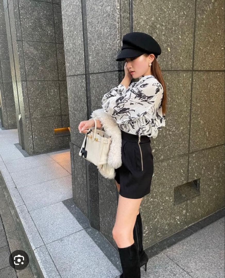 シェリエ　sheller ペイントフラワーバッグリボンブラウス sheller♡シェリエ♡ ペイントフラワーバックリボンブラウス ♡シャツ