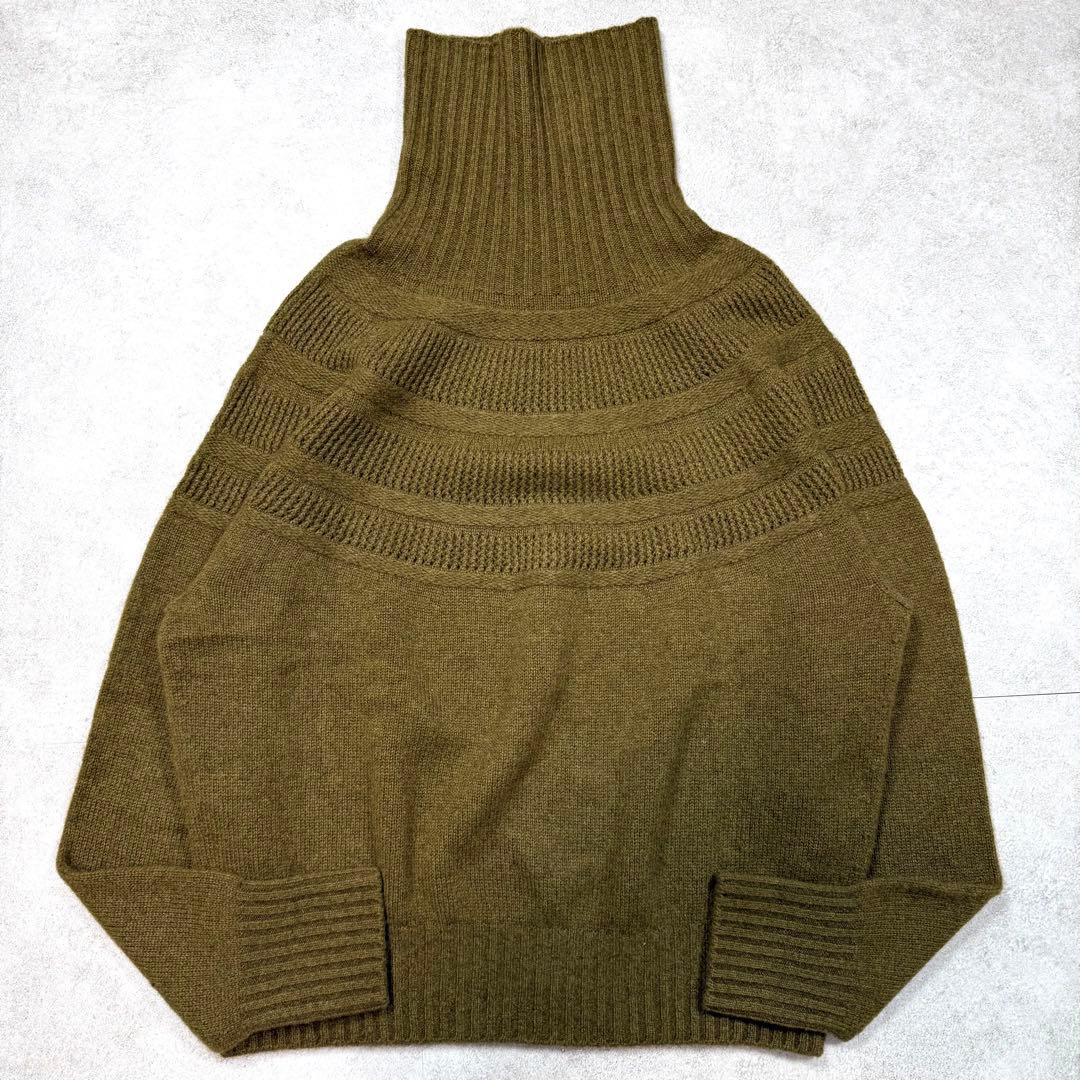 2025年♡ファクトリー ヤクのレース柄オフタートルニット リブ 現行 Mサイズ