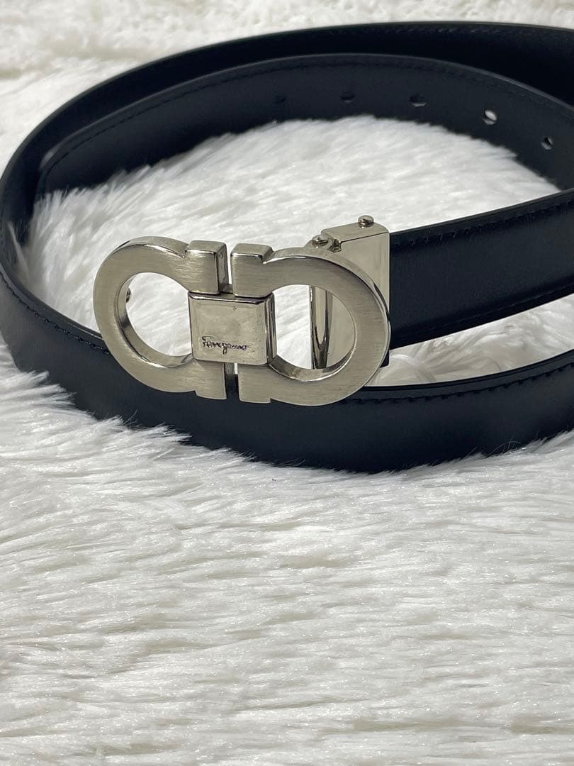 サルヴァトーレフェラガモ ダブルガンチーニ 本革　レザーベルト 黒 シルバー金具