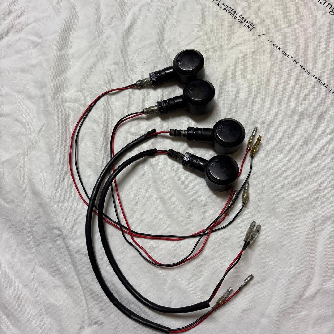 デイトナ LEDウインカー D-Light SOL ウインカー スモーク Amazon.co.jp: デイトナ(Daytona) バイク ウインカー LED 面発光LED