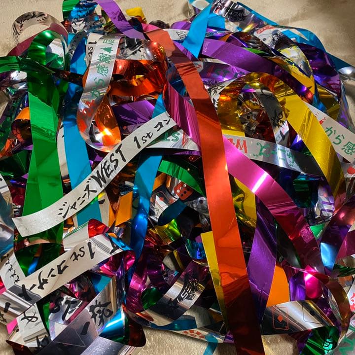 ジャニーズWEST 銀テープ ジャニーズWEST LIVE TOUR 2023 POWER 銀テープの通販 by ちゃこ's