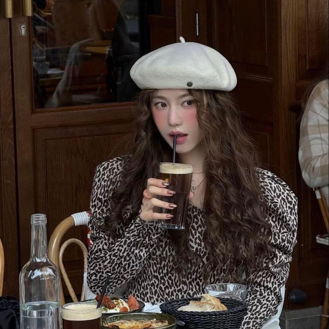 新品未使用】Bibiy. EFFIE PEPURAMU LEOPARD TOP - メルカリ