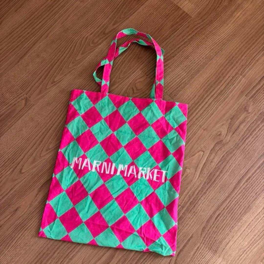 MARNI MARKET チェック柄エコバッグ - メルカリ