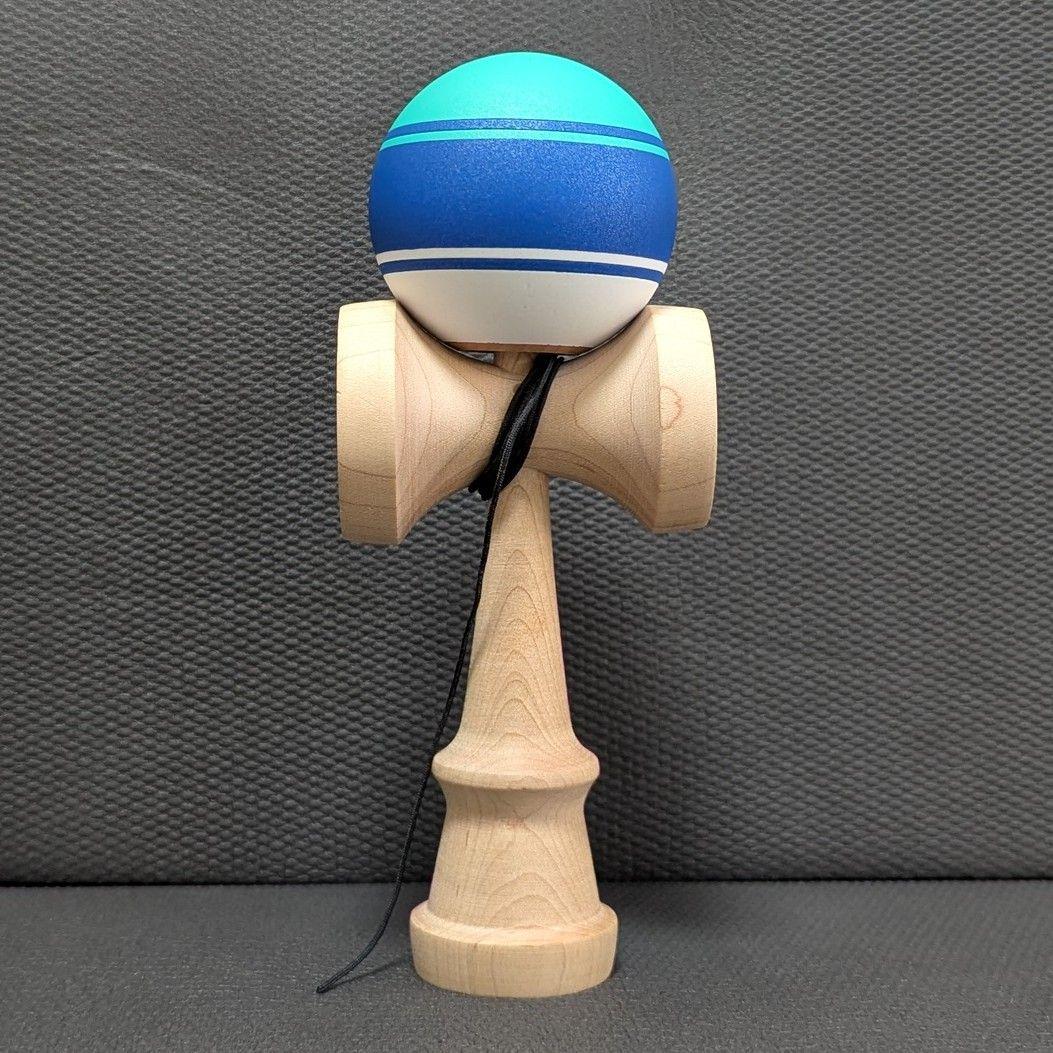 【新品】Sulab Friction Clear スーラボ けん玉 本日もたくさんのご注文お待ちしております。 friction clear 玉のみ