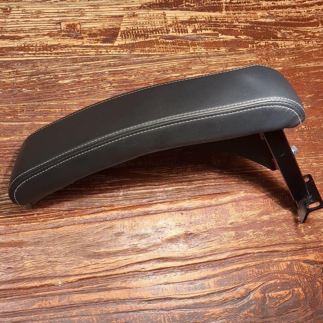 ハイゼットトラック ジャンボ 　センタービッグアームレスト　S500系 　中古