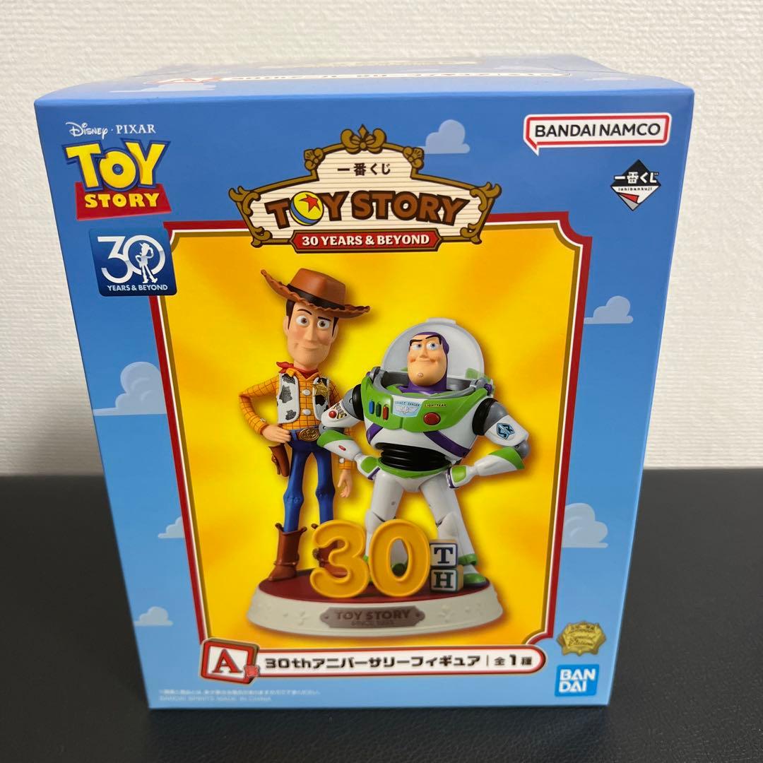 トイストーリー1番くじA賞30thアニバーサリーフィギュア 一番くじ 〈トイ・ストーリー〉 30 YEARS ＆ BEYOND｜一番くじ倶楽部