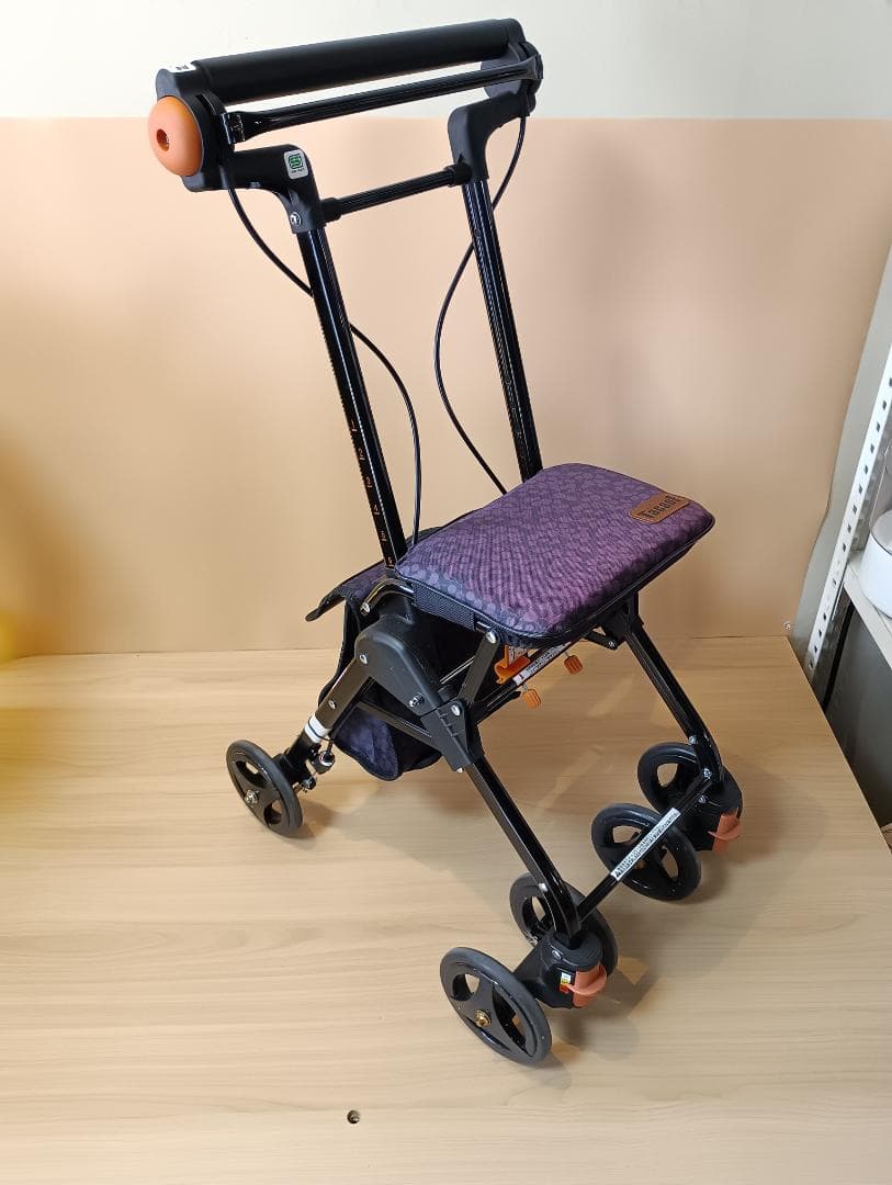 幸和製作所　Tacaof　シルバーカー　RUS04　テイコブ　花柄　手押し　介護