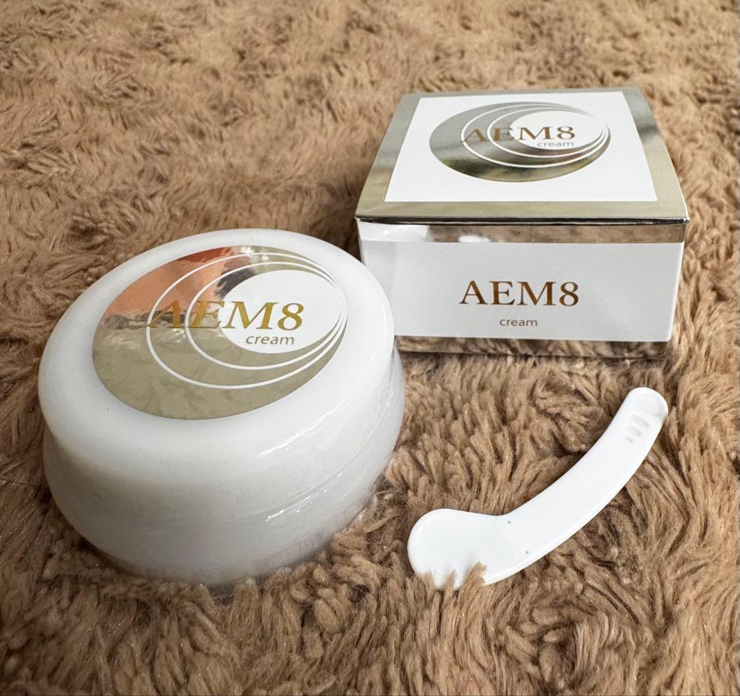 【新品】AEM8クリーム　28g 卵殻膜のチカラ　上げる　伸ばす　スパチュラ付