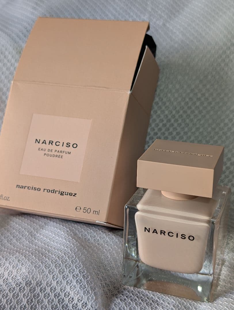 ナルシソ ロドリゲス ナルシソ オードパルファム プドゥレ 50ml 美品