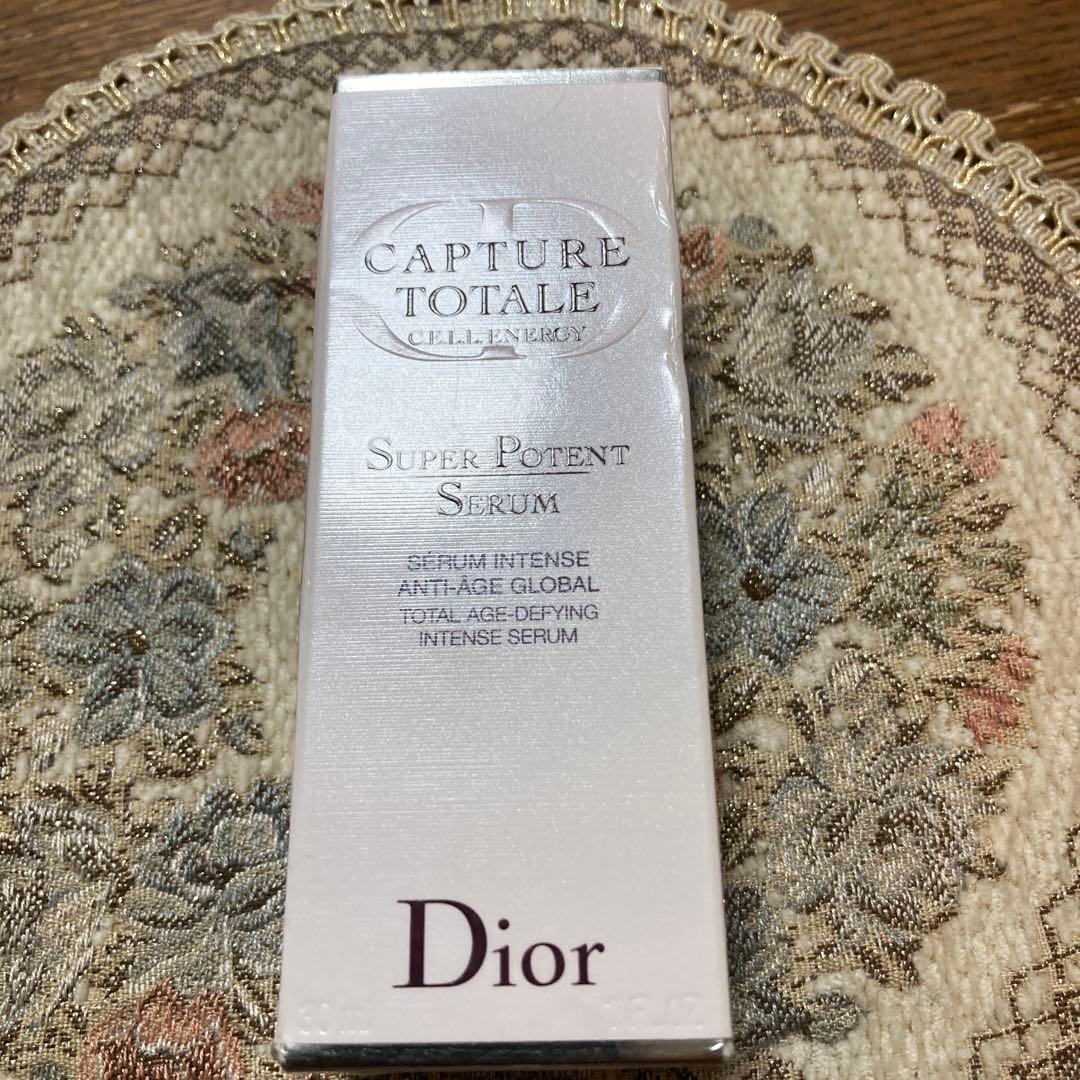 Dior CAPTURE TOTALE セルENGY super SERUM