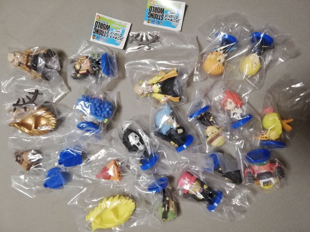 ワンピース　アニキャラヒーローズ　ストロングワールド　シキ　セピアカラー