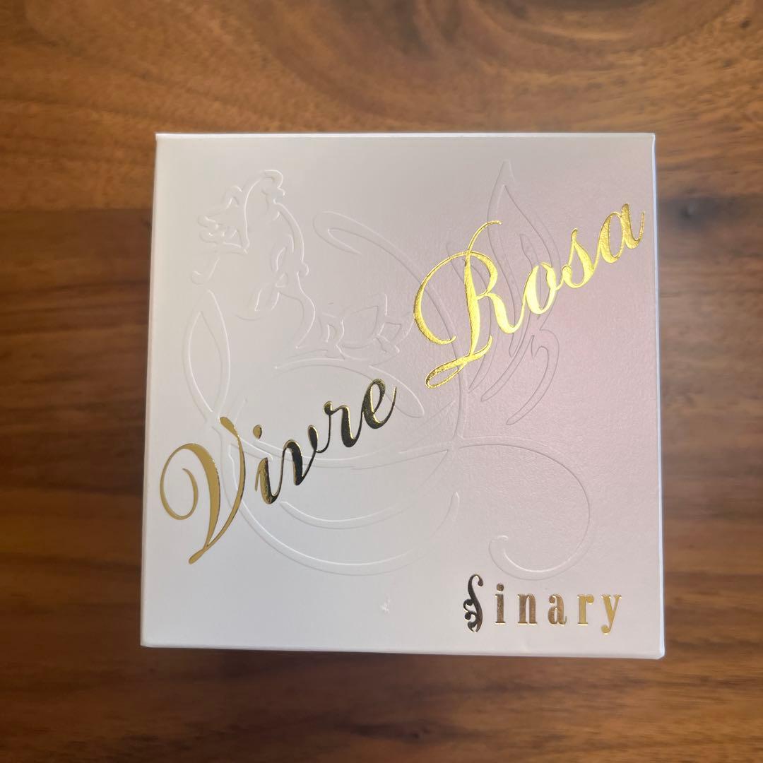 SALE中。シナリー限定　天然由来の香水 Vivre Rosa 香水 30ml