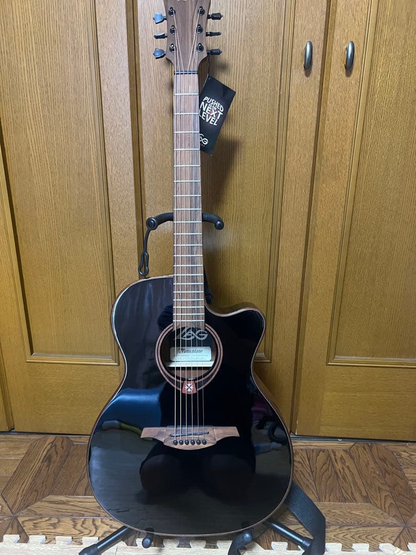 ほぼ未使用　LAG T118 ACE BLKエレアコ ギター