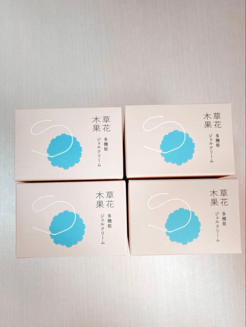 草花木果　多機能ジェルクリーム　90g　4個セット